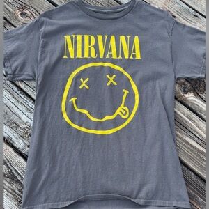 NIRVANA T-Shirt in Gray with Yellow Graphic